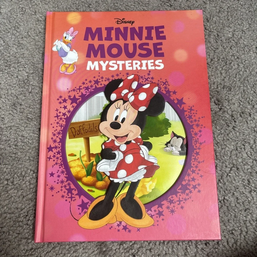Disney Die-Cut Classics Ser.:‎ Minnie Mouse Mysteries, First Printing 2024 New